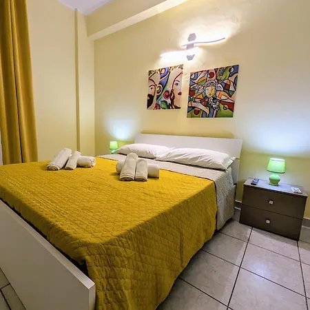 E&g Private In アパート トラーパニ